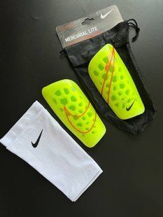 Комплект 3в1футбольні щитки Nike Mercurial Lite F5 фото