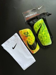 Комплект 3в1футбольні щитки Nike Mercurial Lite F6 фото
