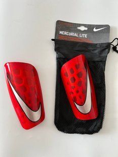 Футбольні щитки Nike Mercurial Lite B3 фото